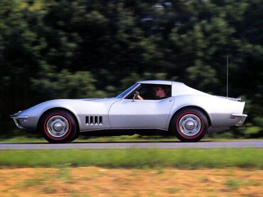  Chevrolet Corvette Coupe 1968 года  (фото 5 из 15)
